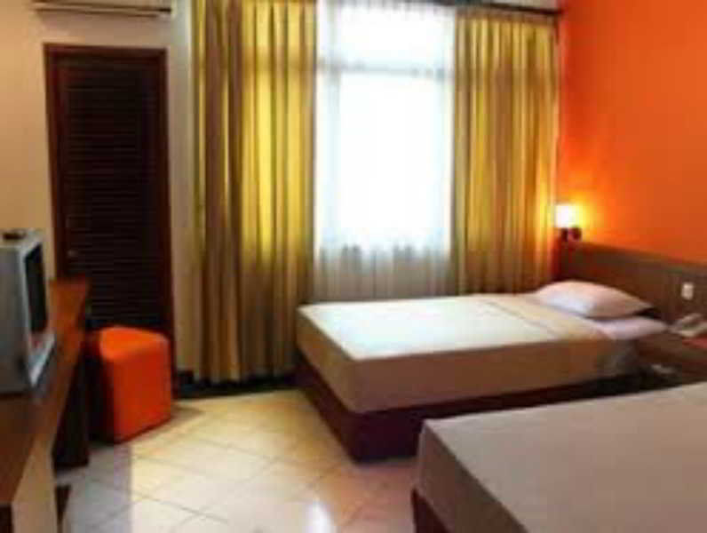 Mmugm Hotel Pakualaman Екстериор снимка