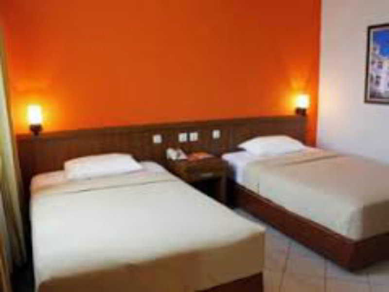 Mmugm Hotel Pakualaman Екстериор снимка