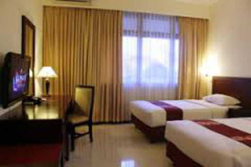 Mmugm Hotel Pakualaman Екстериор снимка